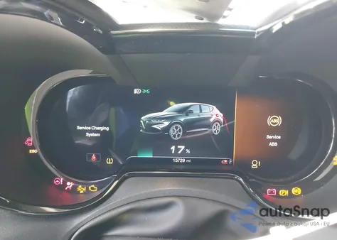 2024 Alfa Romeo Tonale Veloce z USA, uszkodzony, nr VIN ZASPATDW7R3051085